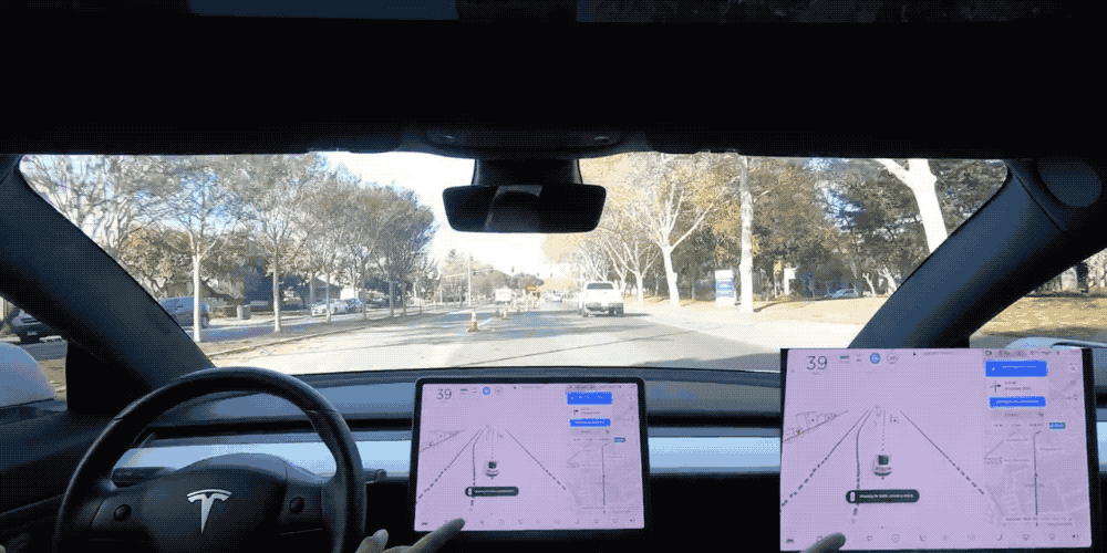 车主实测特斯拉完全自动驾驶:遇见修路就傻眼,左摇右摆频繁画龙