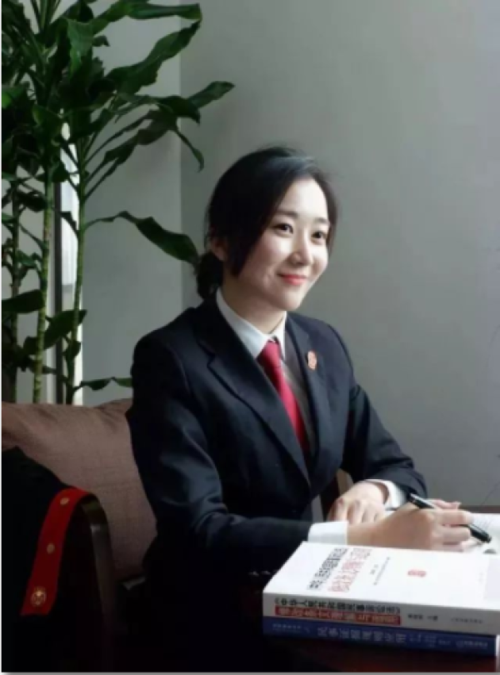 为何听完三位魔都女法官自述,很想给法院投简历?