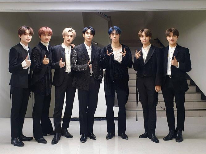 nct2020回归团体照合集之sm演唱会