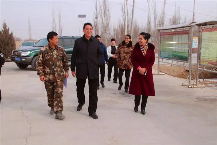 在节日期间坚守岗位,奉献基层的自治区,地区及兵团驻麦盖提县各"