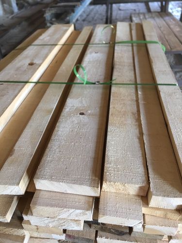 批发烘干椴木板材