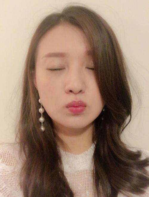 傅晶素颜生活照