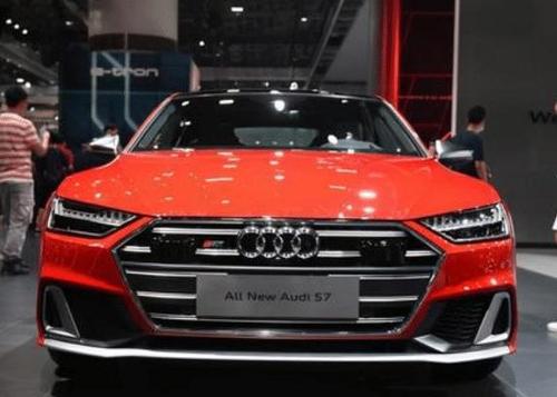 98万,2.9t v6发动机,全新奥迪s7亮相广州车展