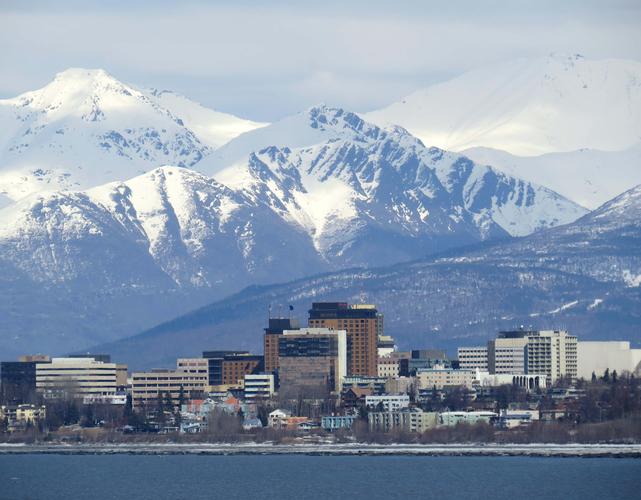 安克雷奇,阿拉斯加州第一大城市,冰川中的烟火之地
