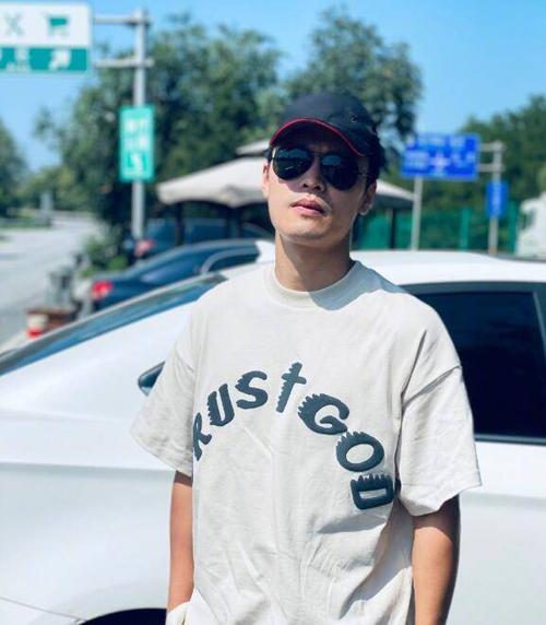 13届快男宁桓宇当爸微博晒出老婆周安琴的b超照3