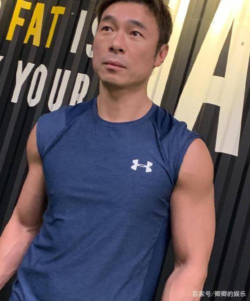 许志安因出轨黄心颖取消九月的红馆演唱会!网友:一点都不可惜!