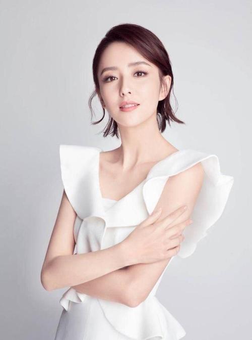 佟丽娅新疆女明星四