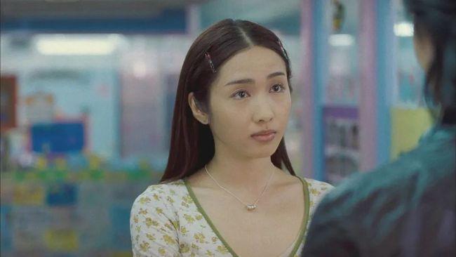 黎姿贴古惑仔剧照为陈小春谢天华打气请吃叉烧包掀回忆