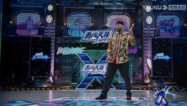 这就是街舞4王一博因舞落泪四位队长齐抢人花落谁家有悬念