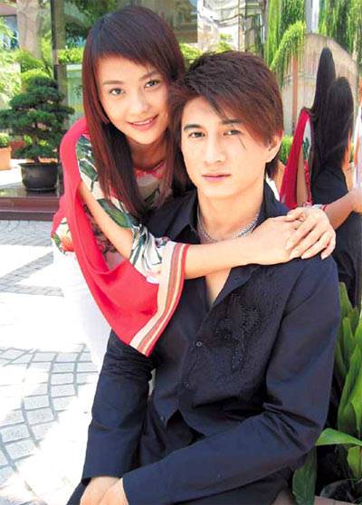 专稿:吴奇隆亲证结婚 与太太马娅舒一见钟情