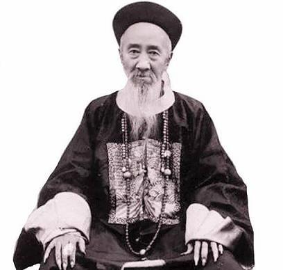 他十三年坚持做这件善事,儿子被誉为武汉"城市之父"!