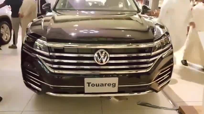 2020款大众途锐惊艳亮相看到外观和内饰才知道啥叫改变