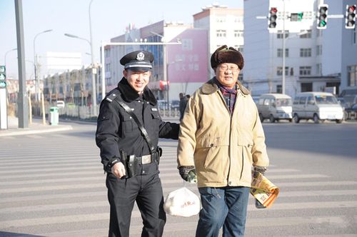 大同左云县公安局:实施主动警务 创建"平安左云"