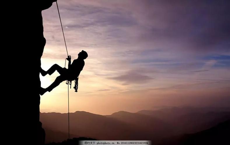 青议 | 走在新时代的奋斗之路上 青议 | 带着地球,一起去流浪 青议