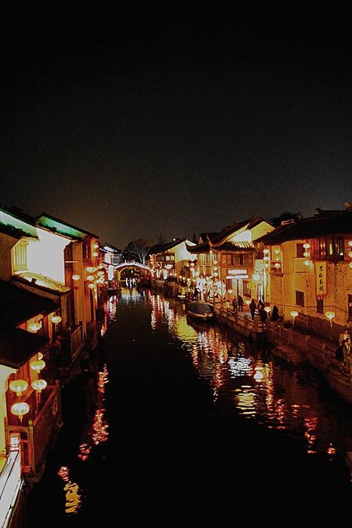 随拍苏州七里山塘千年古街夜景
