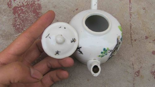 民国八大山人小壶