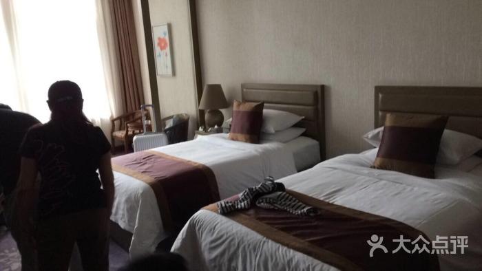 长春红事会商务酒店