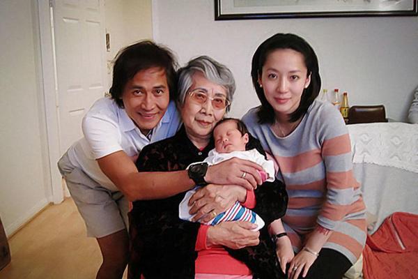 齐秦上节目热吻娇妻 齐秦老婆孙丽雅个人资料(5)