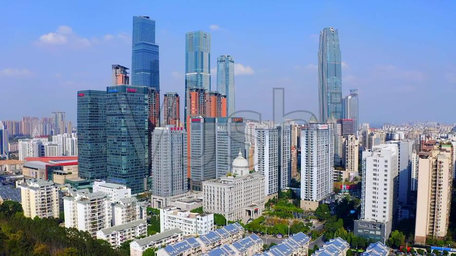 航拍广西南宁市城市地标建筑高楼大厦_1920x1080_高清视频素材下载