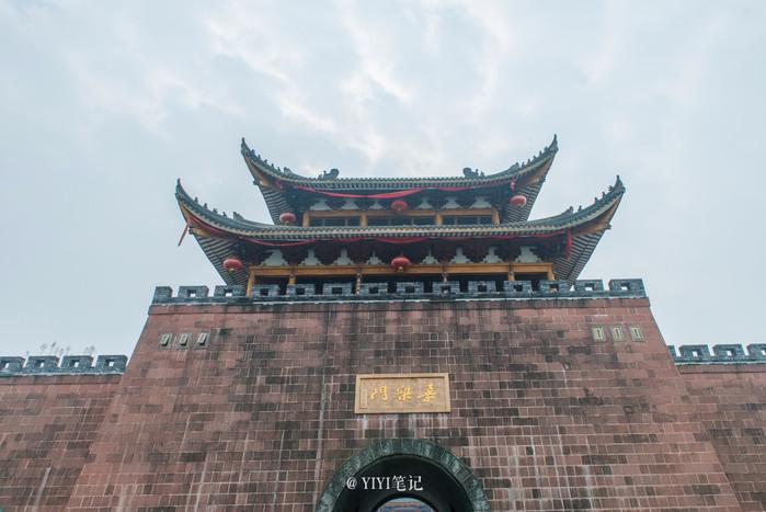 过大年美景峨眉美食乐山当地人带你逛吃逛玩
