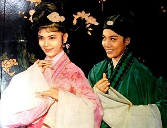 的向群陈思思,还是扮演二奶奶的朱立,还是扮演华文华武的余婉菲李炳宏