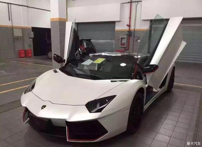 兰博基尼lp7004敞篷