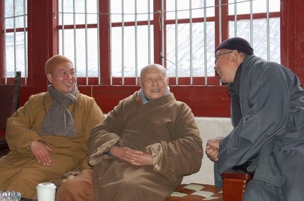 觉法师前往宁波天童寺拜访方丈诚信大和尚及退居方丈 上广 下修长老及