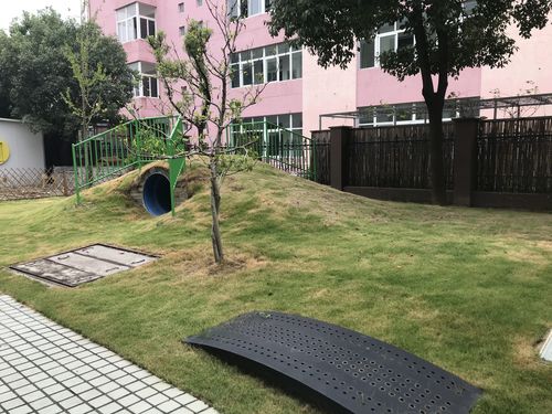 小二班开学活动:我们的幼儿园