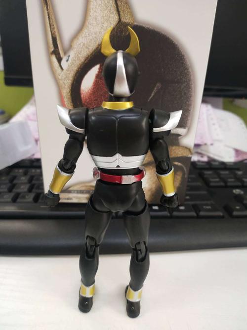 shf 真骨雕 假面骑士 蒙面超人 kuuga 升华 古迦空我 手办模型
