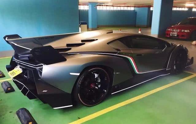 周杰伦苦等数年,一个亿拿下二手兰博基尼毒药,王俊凯只能看看