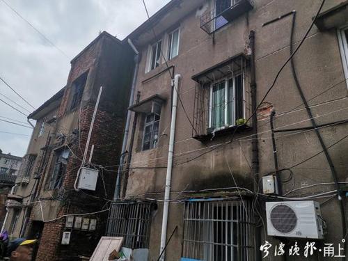 慈城又有居民反映"楼脆脆" 城建办相关负责人回应