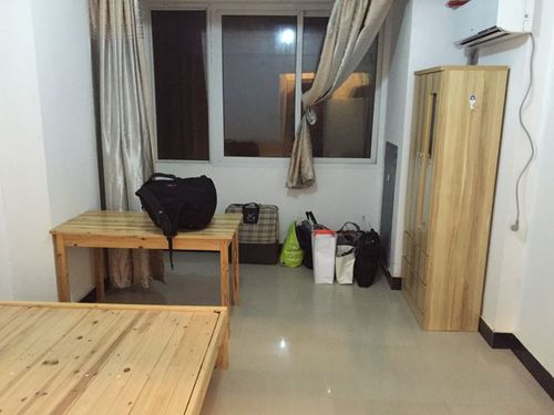 怎样花较少的钱装饰出格调高的单间配套出租屋?