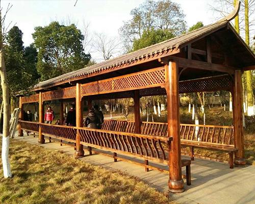 毕节防腐木长廊