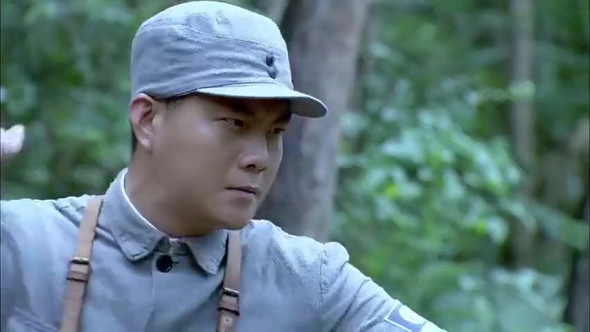 雪豹坚强岁月竹下俊带着他人突击小分队成功进入了赵庄
