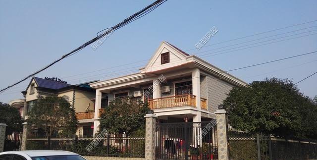 河北农村红砖6毛惹争议,网友:南京涨到2元!自建房已成