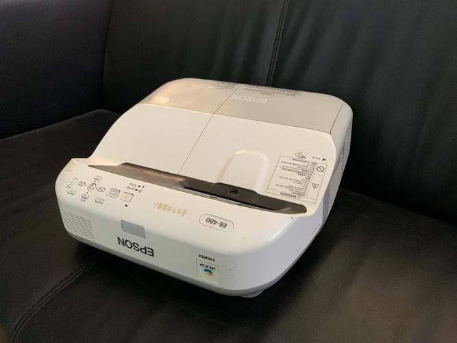 爱普生485w585w超短投影仪家用教学高清1080p无线投影机