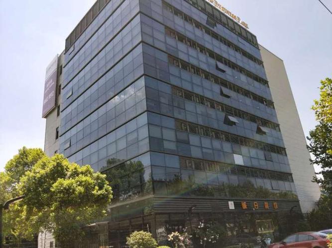 5号线 凯龙商务园 60平精致装修月租直降3000元—上海闵行区办公室