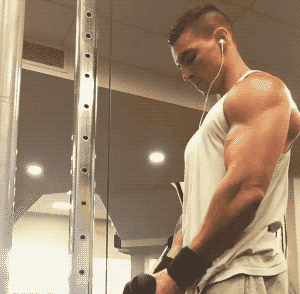 大司马版本的"肌肉金轮"爆红网络,网友直呼"比原版的还更有感觉"!