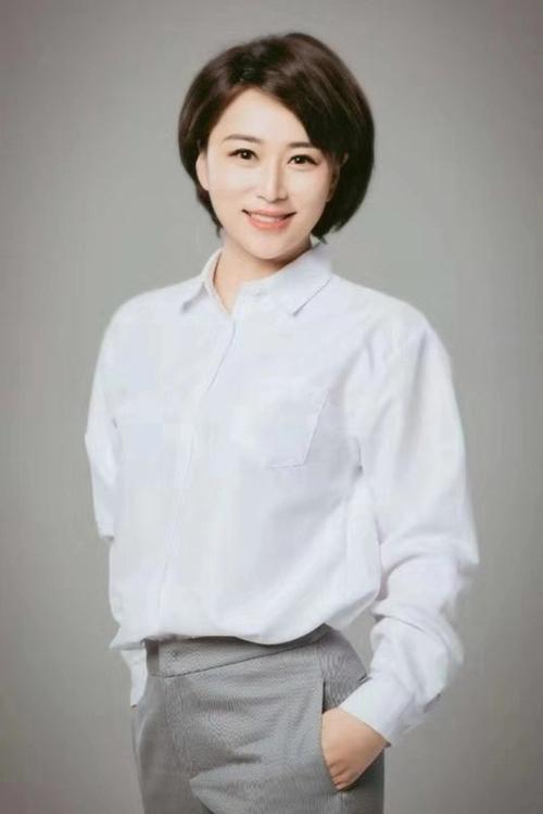 本期主播:河南广播电视台主任播音员,《河南新闻联播》主持人任炜
