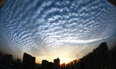 贵阳天空出现地震云