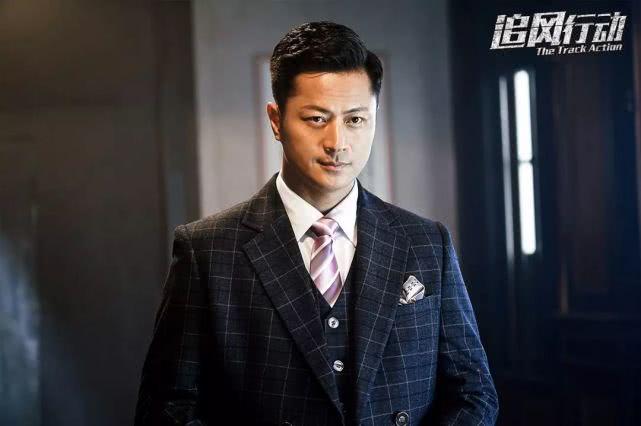 今天19:35 广西卫视美丽剧场 《追风行动》 重磅开播 19:35 《追风