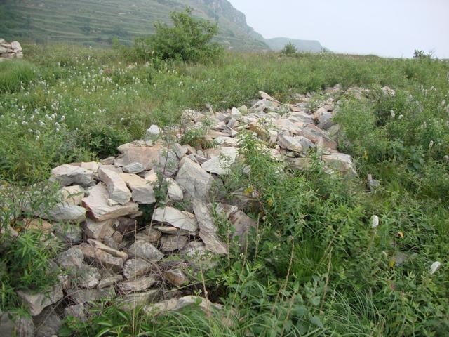 郑州新郑市和禹州市交界具茨山老山坪古城寨遗址