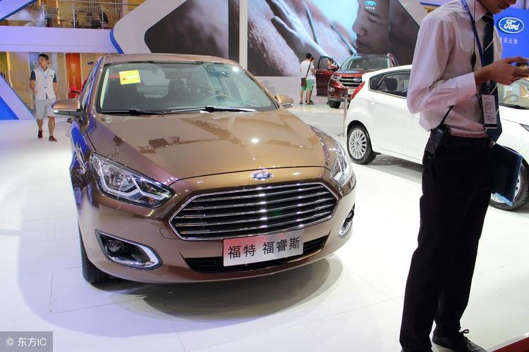 17款福睿斯能卖多少钱17款福特福睿斯配置参数