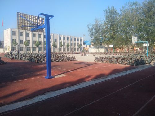 用汗水致敬青春,以拼搏成就梦想――利民镇一中2019年