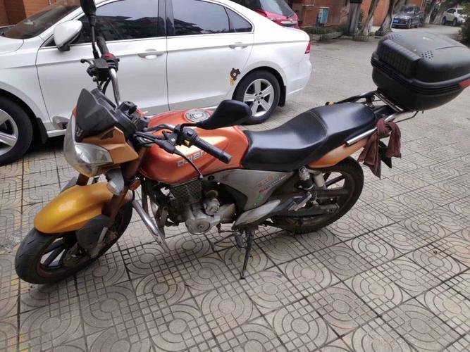 [跳蚤市场]钱江龙摩托车