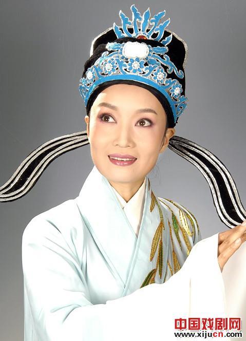 越剧陆派小生廖琪瑛