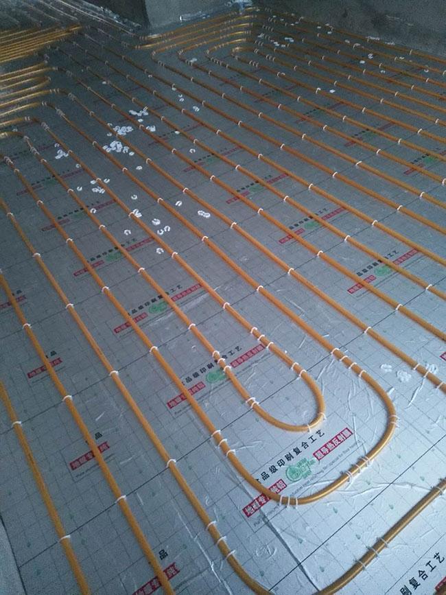 正商智慧城51号楼住宅地暖家庭采暖系统施工安装案例展示