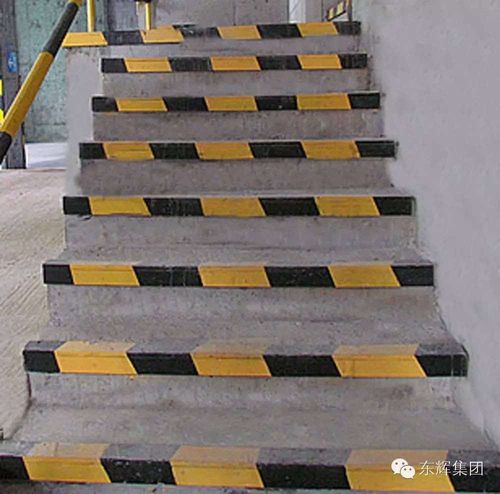 楼梯踏步护角