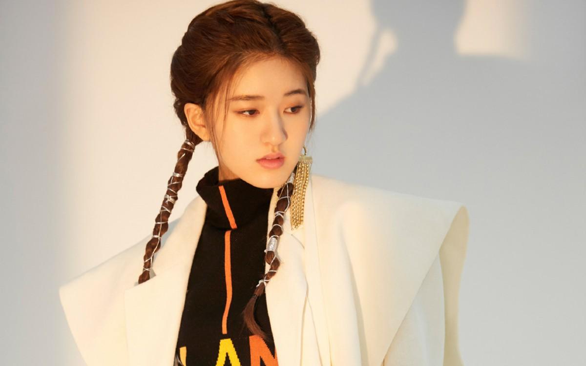 赵露思壁纸-美女壁纸-高清美女图片-第7图-娟娟壁纸