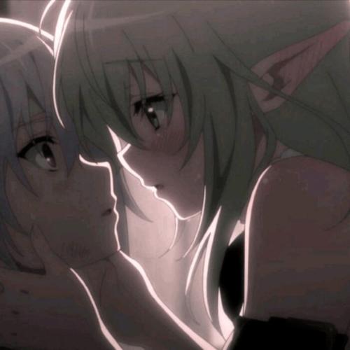 情侣头像单身狗直呼不敢看超甜的动漫壁咚情侣头像